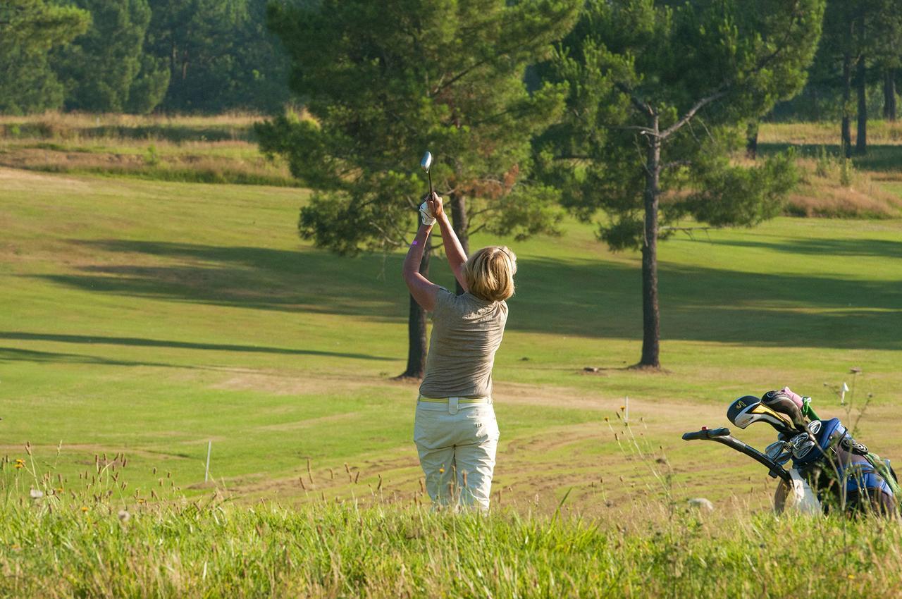 Les Maisons Du Golf D'Armagnac Eauze Exterior foto